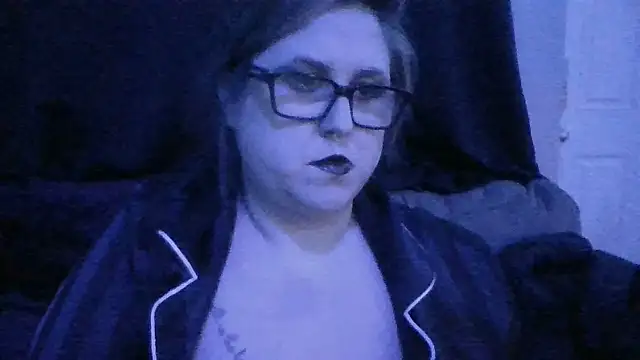 chloeluxe69 webcam