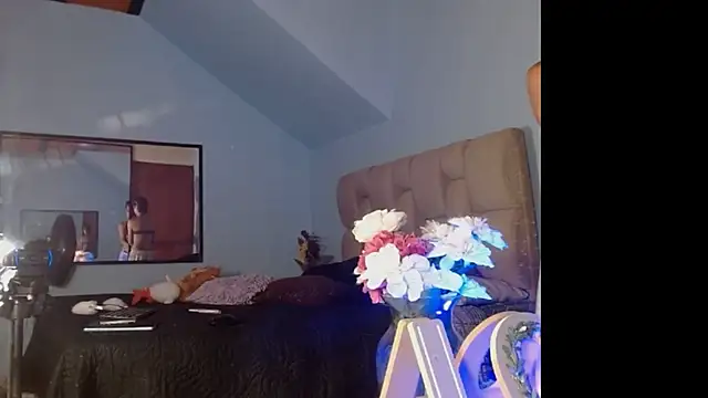 Catalina_717 webcam