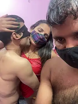 Threesomequeen