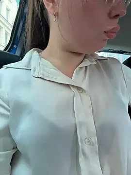 MeliMoon live sex cam