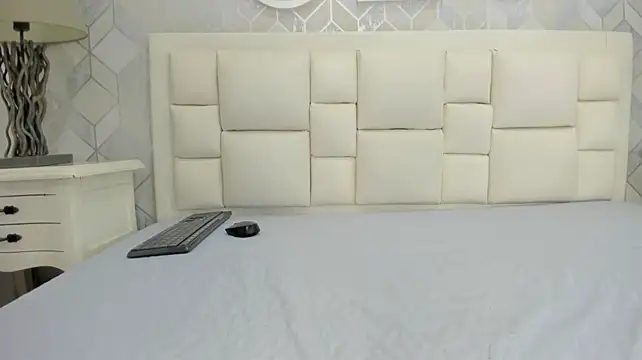 naia_cox 😹 online sex cam