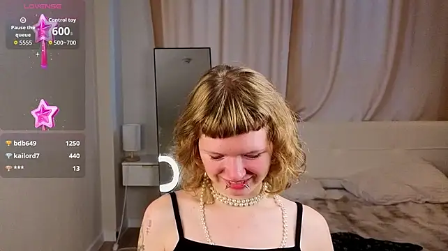 VioletDesiree 😩 free naked webcam