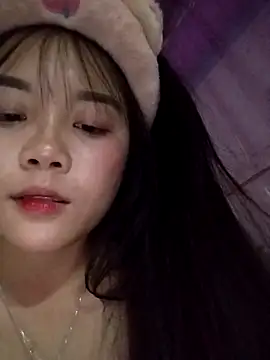Baa-bee22 webcam