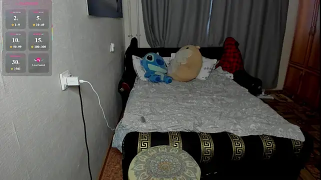 monica__elder webcam