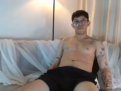 tonysexyboy webcam
