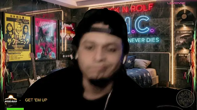 chino_roz webcam