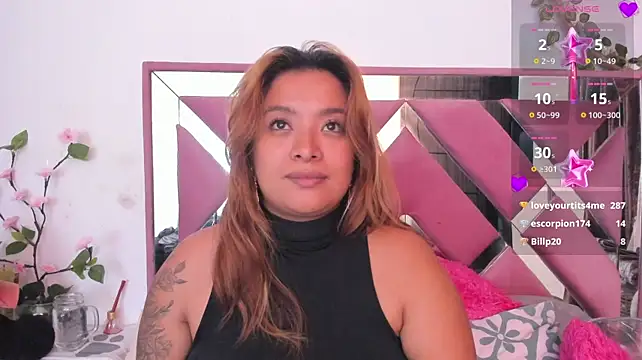 bellalumi live cam on StripChat