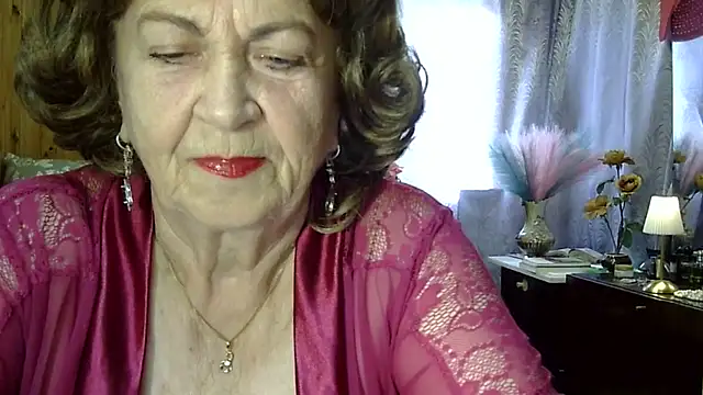Emma52610 webcam