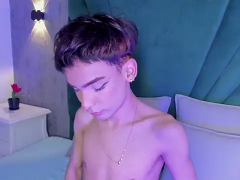 Andy_vergara1 live cam on StripChat