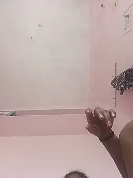 sexy___hotty live cam on StripChat