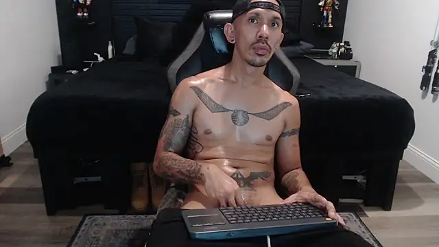 inc25cb@xh live cam on StripChat