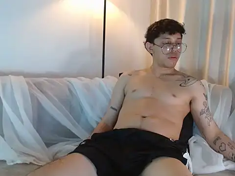 tonysexyboy webcam