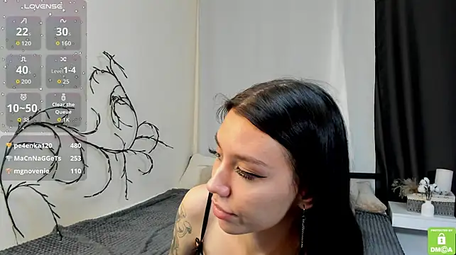 Amelia_skyy live cam on StripChat