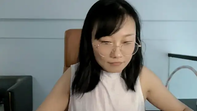 lsla-99 live cam on StripChat