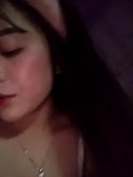 Baa-bee22 live cam on StripChat