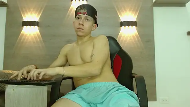 Gaeliitto live cam on StripChat