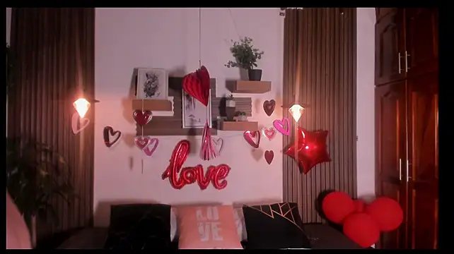 Lucy_carter live cam on StripChat