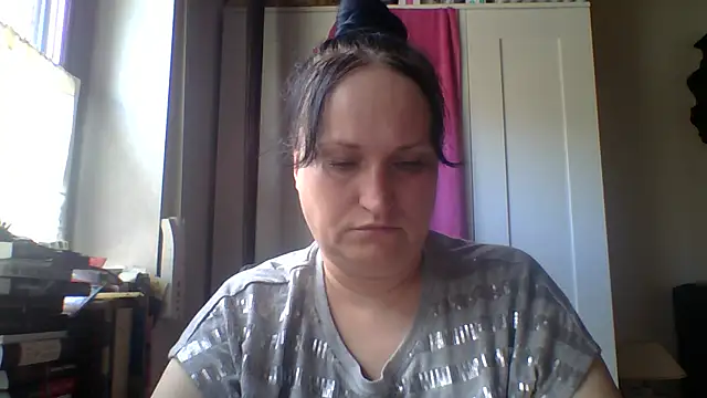 _squirty_cum_lady_ live cam on StripChat