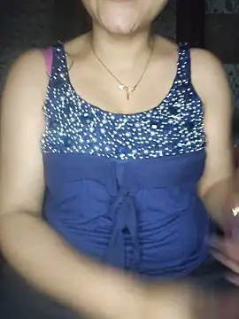 naughty-punjaban (F milf) - Pussy Oil Show
