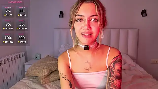Mia_Syvelle 🕛 webcam