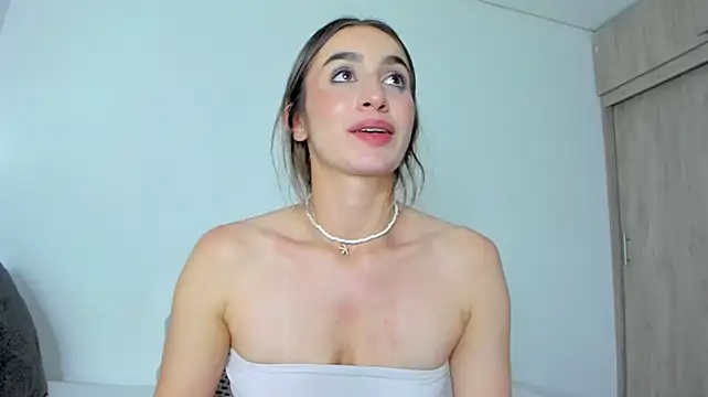 im_sarah34 live cam preview