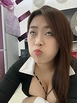 xinyue-888 live sex cam