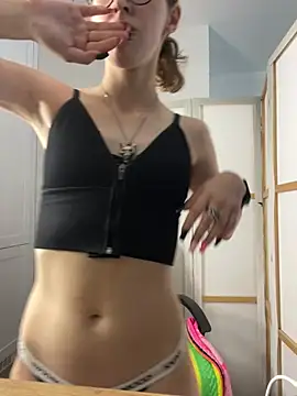 MartiniiSelenna webcam