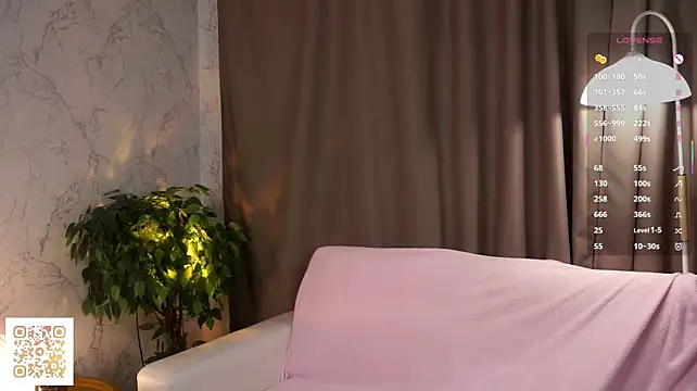 JaclynAronow