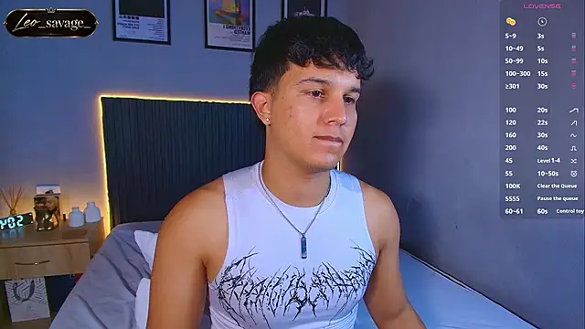 Leo_Savage_ webcam