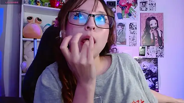 CelesteAyase webcam