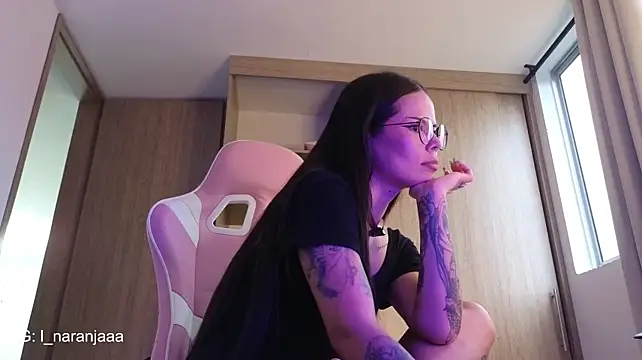 nara_lyn1 webcam