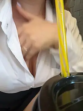 CrazyTori 🍎 nude cam