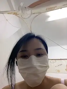 Nini_11 webcam