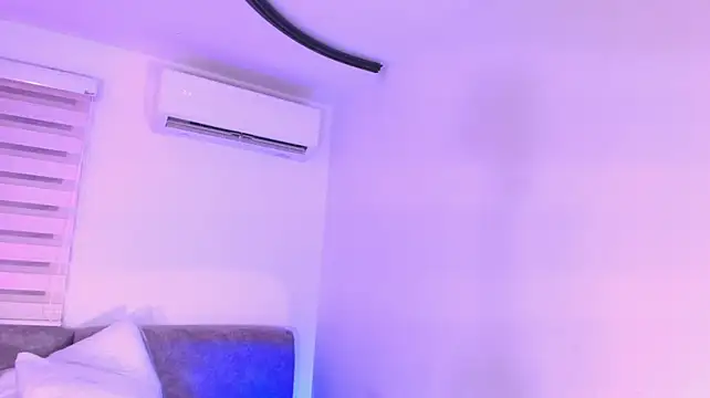 lu_mystic webcam