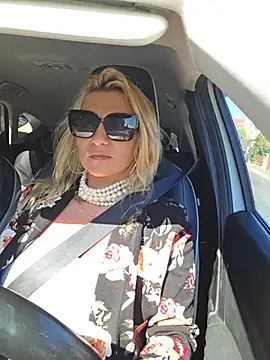 kaylinjan (F milf) - 🥵One Vibe Close To Trouble😈🥵💦