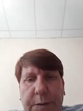 AmazingArino52 live