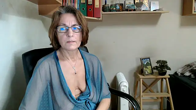 katemodel webcam