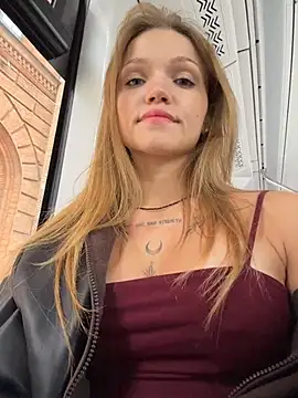 streetsquirt (Ask my age) - hand job to him