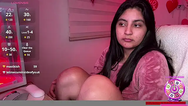cloe_small webcam