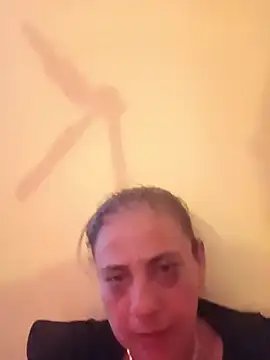 sasi_luna webcam