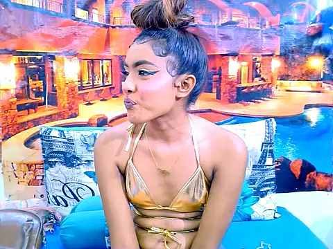 IndianPretty14u2Luv webcam