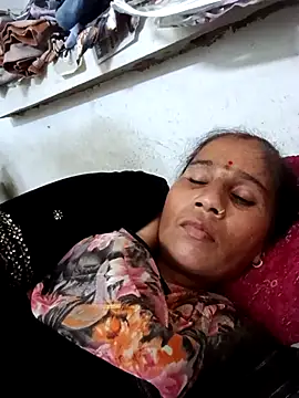 Pariraja_cute webcam