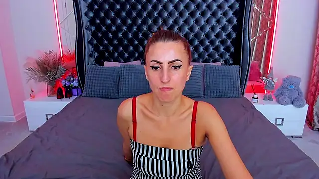 Rebecca_Diamond webcam