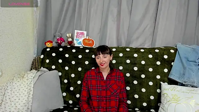 TayanaJons webcam
