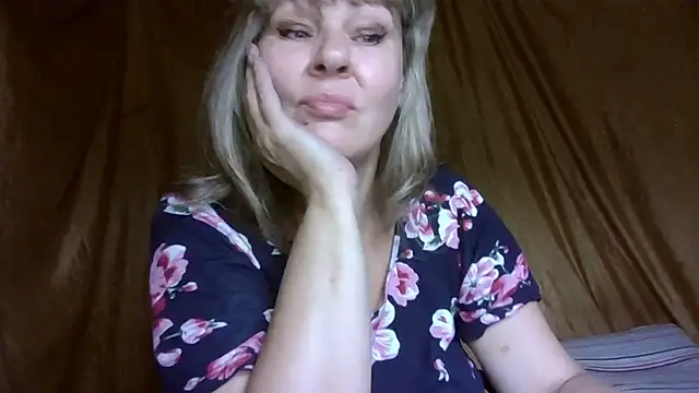 karina_ren_ webcam
