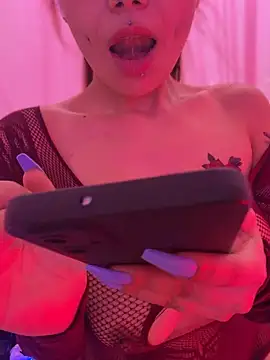 Miss_June666 live cam preview