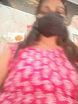 risky_women live cam preview