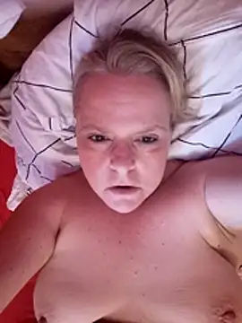 Baby7625 live cam preview