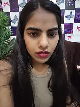 Alisha_Babyy webcam