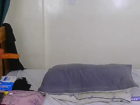 petite_cee